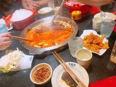 -大龙辣火锅·龙虾·烧烤(湖滨新天地店)