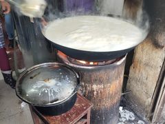 -云南大锅豆浆店