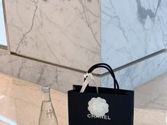 -CHANEL(恒隆广场店)