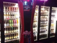 -UP嘻哈酒吧(粉巢店)