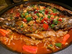 -鸣记脆皮烤鱼·海鲜烤鱼(三八广场店)
