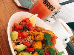 -Moka Bros 摩卡站(嘉华店)