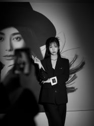 -绝对人气写真艺术中心