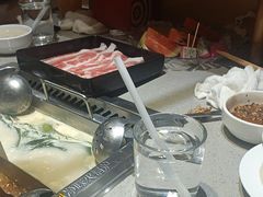 -海底捞火锅(新松江路店)