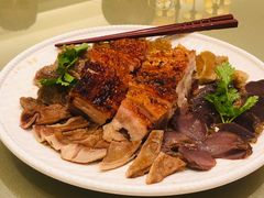 -沙龙酒家