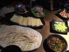 -左庭右院鲜牛肉火锅(新梅广场店)