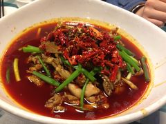 馋嘴牛蛙-簋街仔仔小龙虾(总店)
