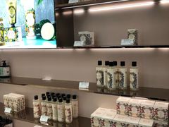 -国药中服免税(北京坊店)