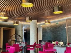 -粤尚腾香居中餐厅(首都机场希尔顿店)