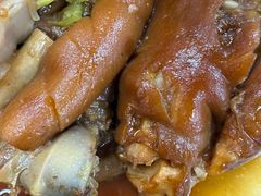 -明姨仔潮汕美食·碳炉猪脚·汕尾牛腩饭·起片鸡煲(起义路店)