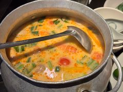 -大头虾越式风味餐厅(光明广场店)