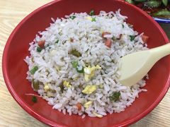 炒饭-江城燕子大排档(江汉路步行街店)