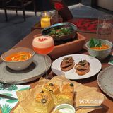 这个假期总要来体验一下林峯的餐厅吧💕