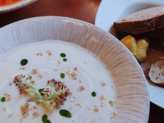 花椰菜奶油汤-OLLA 西班牙餐厅(丰盛里店)