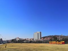 -汇泉广场