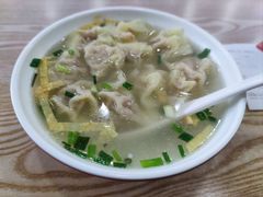 -珊珊小笼馆(仙霞路店)