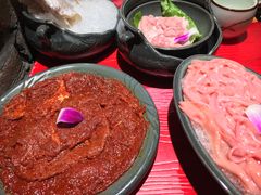-谭鸭血老火锅(娄星区长青街店)