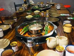 -周幺妹重庆老火锅(银泰城总店)