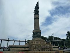 -人民防洪胜利纪念塔