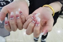 -斯馨·健康美甲美睫