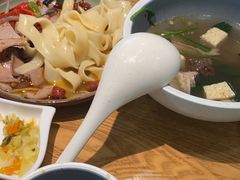 -金莹丸子汤清真(朝外SOHO店)
