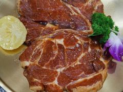 -臻牛烤肉