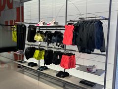 -NIKE(Osaka)