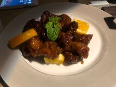 -穹六人间 people 6(岳阳路店)