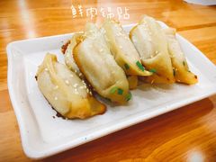 -小姜锅贴(凤凰街店)