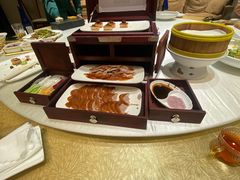 传统果木烤鸭-九朝会昆曲·宴(望京店)