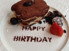 -青岛香格里拉·鱼跃地中海西餐厅