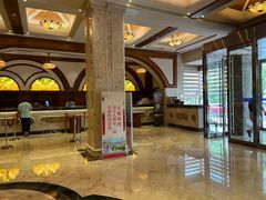 -山明水秀大饭店