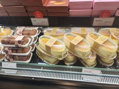 -罗森尼娜(德思勤店)