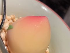 寿桃冰淇淋-玖五京菜(杭州城北万象城店)