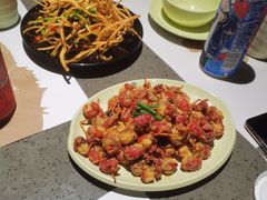 咸蛋黄焗虾球-一棠龙虾•王牌虾球(后湖御华里店)