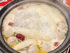 -濠轩阁特色生蚝火锅总店