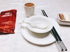 -湖庭壹品鸭王·传统北京烤鸭·别墅私房菜·庭院宵夜(江宁店)