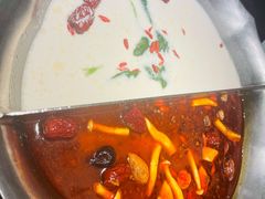 -湊湊火锅·茶憩(打浦桥日月光店)