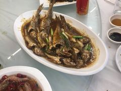 -渔中舟海鲜大排档(普陀沈家门店)