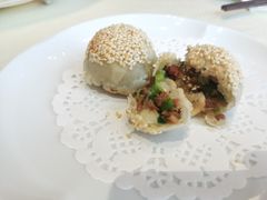 黄桥烧饼-皇朝会.经典传统粤菜(外滩店)
