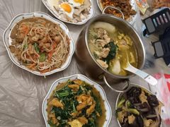 -爱的果实月嫂育婴师(世纪东方店)