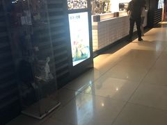 -肯德基(南京站A2检票口楼上)