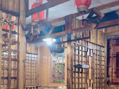 -果松木炭酸菜铜火锅·外婆参鸡汤