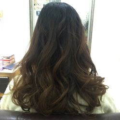 -梳蕾娜 HAIR SALON