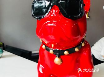 話說來之前我以為會是馬爸爸那種全自動入住和服務