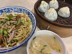-聚笼鲜美食(凤凰街店)