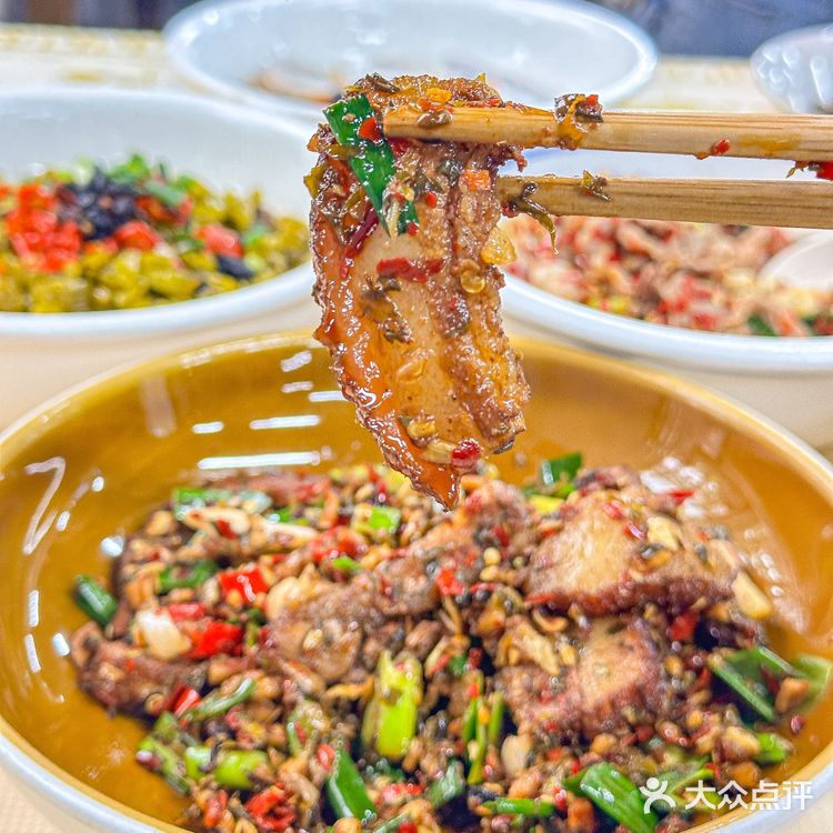 浏阳本地人扎堆的湘菜馆子🥢人均30➕冲冲🐛