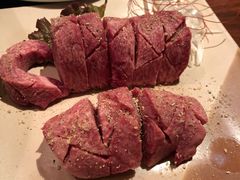 -焼肉まんぐう