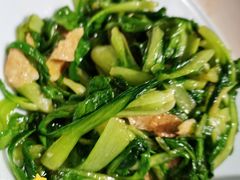 -大城小院饭店(博隆广场虹桥店)