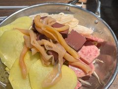 -肖四女乐山跷脚牛肉(世博源店)